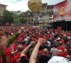 VIDEO: les fans de Liverpool font chauffer Bâle à leur manière