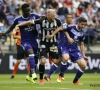 Charleroi - Anderlecht, balle au centre