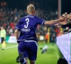 Deschacht reçoit un beau cadeau d'anniversaire d'Anderlecht !