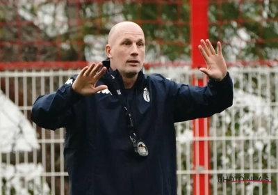 "Un bon signe quand les supporters scandent votre nom" : Philippe Clement se refait une santé en Angleterre