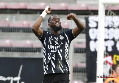 De l'intérêt concret pour Isaac Mbenza, sur une voie de garage à Charleroi