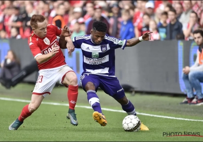 L'ancien du Standard et d'Anderlecht Imoh Ezekiel continue son drôle de tour du monde