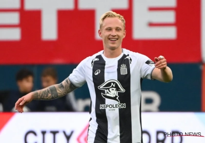 🎥 Avec un clin d'oeil à Ilaimaharitra : le geste moqueur de Patrick Pflücke aux supporters du Standard