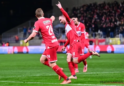 🎥 L'Antwerp inaugure son "nouveau" Bosuil en giflant le Racing Genk et revient dans la course au top 6