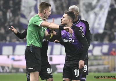 Y avait-il penalty pour Saint-Trond contre Anderlecht ? Un ancien arbitre est très clair 