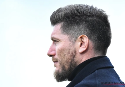 Après Wout Faes, Pocognoli aimerait que Monaco attire un autre défenseur central 