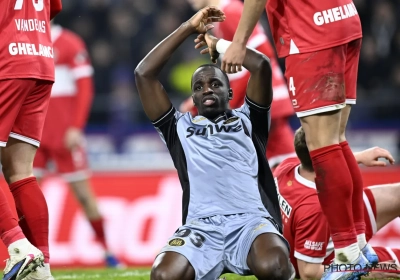 🎥 Bienvenue au Lotto Park : la très vilaine rouge de Moussa Diarra pour sa première à la maison