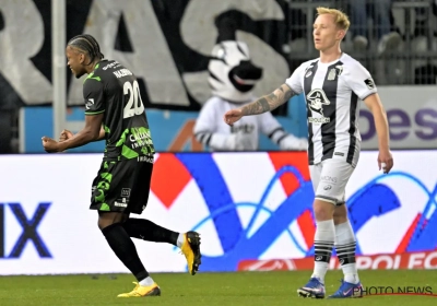 Les Zèbres fébriles ! Suivez Charleroi - Cercle en Direct Commenté 