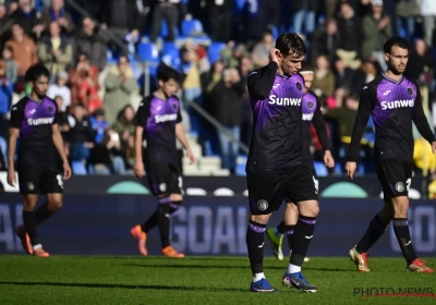 Pas de miracle : avec un onze bis, Anderlecht ne peut rien face à Genk, qui rêve encore du top 6