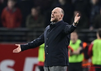 "On s'en sort bien avec un 0-4" : Joseph Oosting n'en revient pas après l'élimination de l'Antwerp 