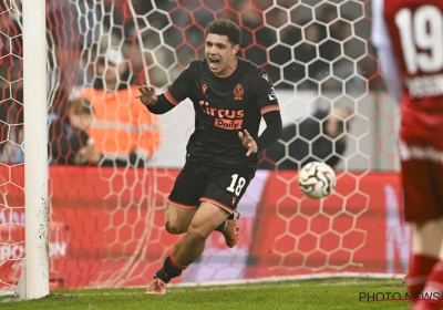 Sauvé par Lawrence, puis par le VAR, le Standard s'impose sur le gong à Zulte et rêve encore du top 6 !