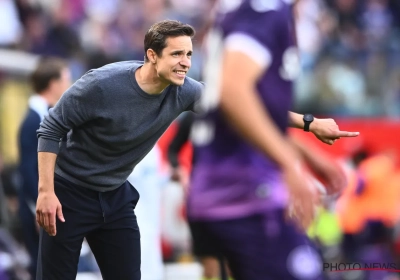 David Hubert a gagné, mais critique l'arbitrage du derby bruxellois : "On savait comment ça allait se finir"