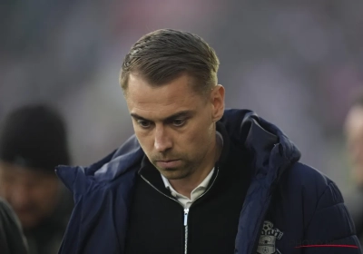 Caché derrière un arbre pour espionner un entraînement : un club exclu des barrages de Premier League