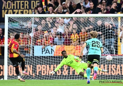 Incroyable : le Standard concède deux penaltys en toute fin de match et s'accroche encore à Malines