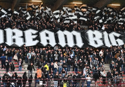 🎥 Honteux : les supporters de Charleroi jettent des engins pyrotechniques sur ceux du RAEC Mons