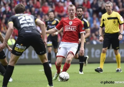 Cet ancien du Standard et Gand balance : "Je fume depuis mes 14 ans, j'allais 300 fois par an chez McDonald's"