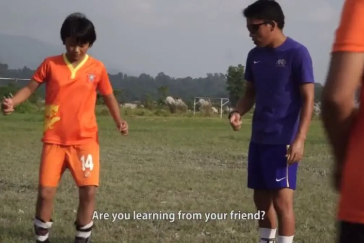 Un magnifique documentaire sur deux jeunes filles du Bhoutan et leur rêve