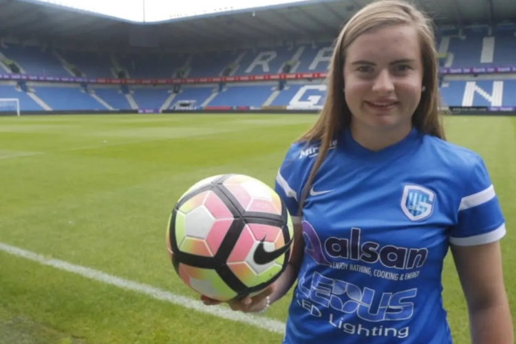 Surprenant transfert en Super League pour Davinia Vanmechelen