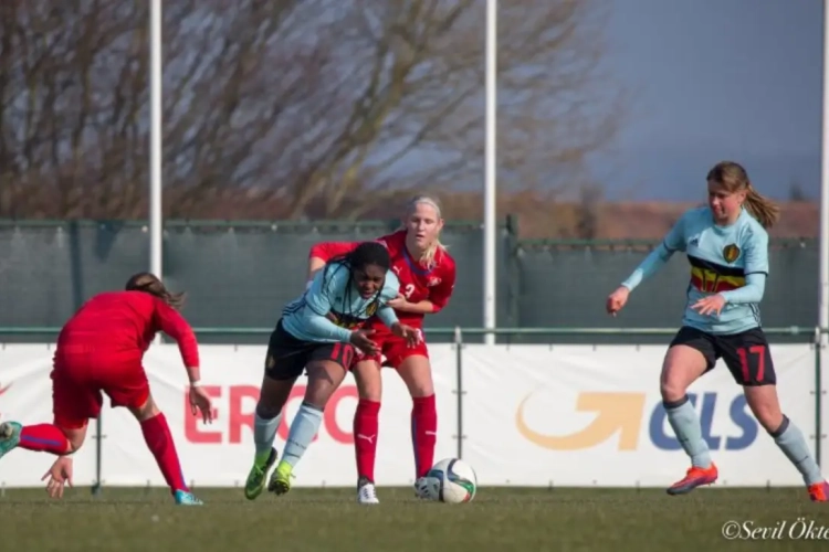 Une belle victoire pour les jeunes Flames contre la République Tchèque
