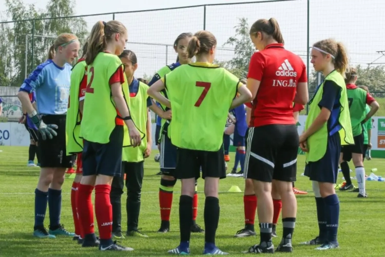 Quand les meilleures U14 belges s'entraînent à Tubize