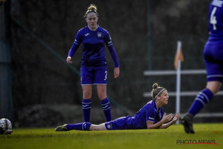 Anderlecht fait basculer la Superleague face à OHL