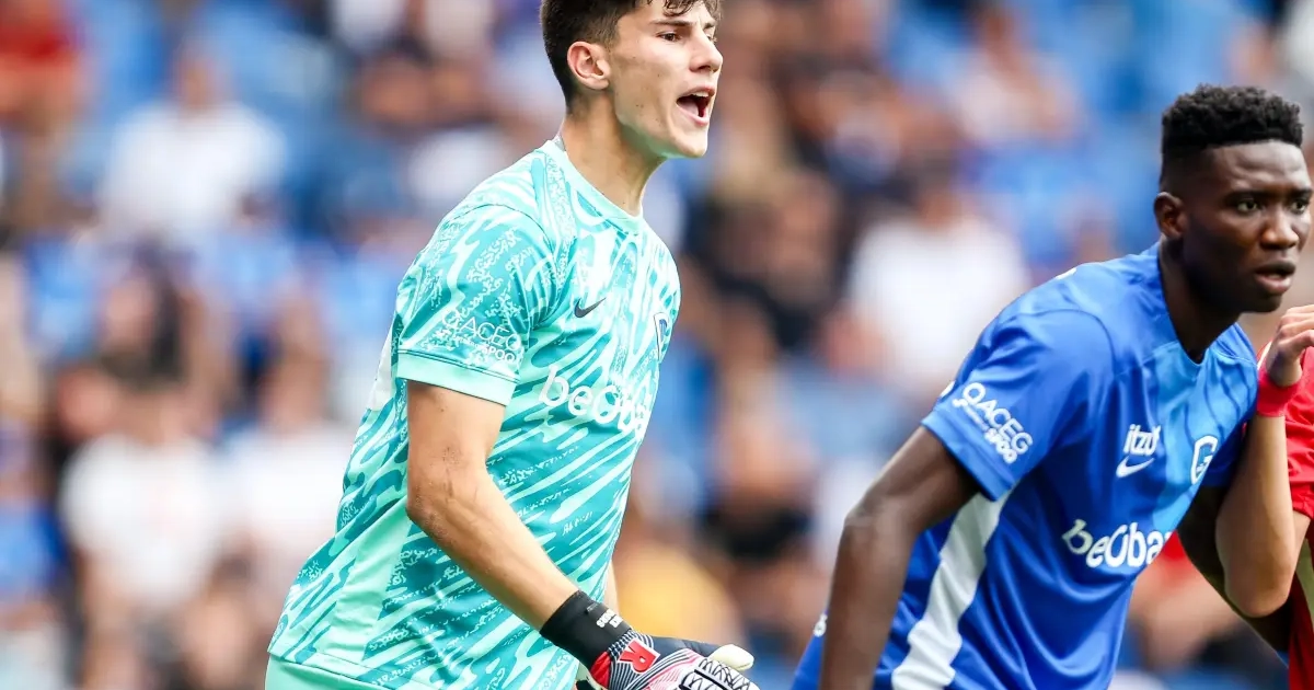 Acheté 20 millions par Chelsea, mais remplaçant de Van Crombrugge, Mike Penders évoque sa situation difficile à Genk : 